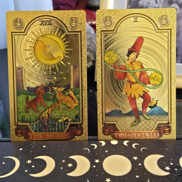 Gold Foil Tarot Cards - Picture 4 of 5
